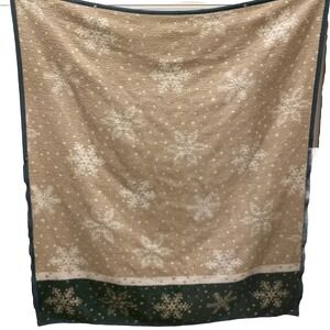 Biederlack Cuddle Wrap Blanket Size 52X60 Cream Green Snowflakes Winter Snow VTG